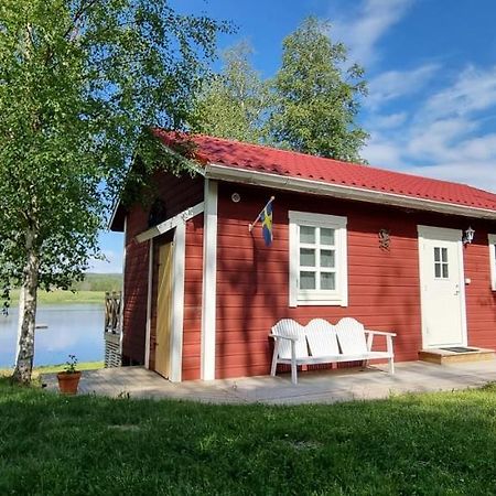 Mysig Stuga Med Sjoetomt, Naera Jaervsoebacken ภายนอก รูปภาพ